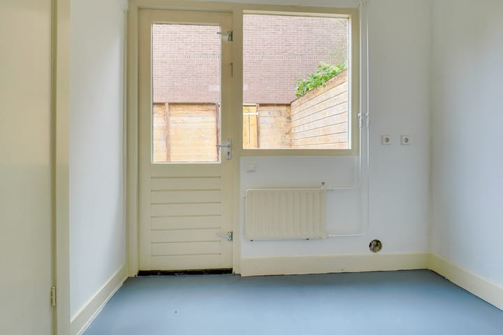 Foto 17 van Van der Helststraat 10