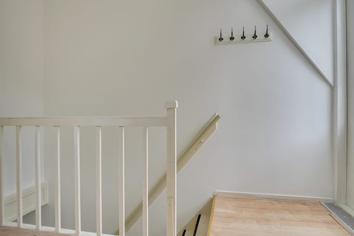 Foto 21 van Van der Helststraat 10