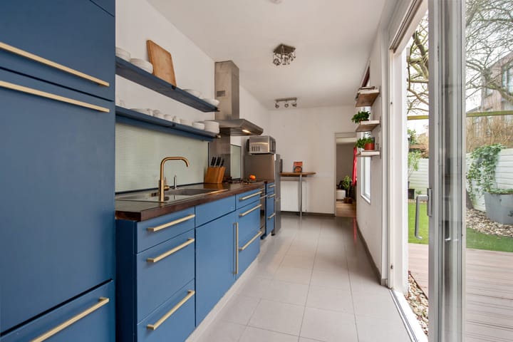 Foto 5 van Cornelis Trompstraat 2