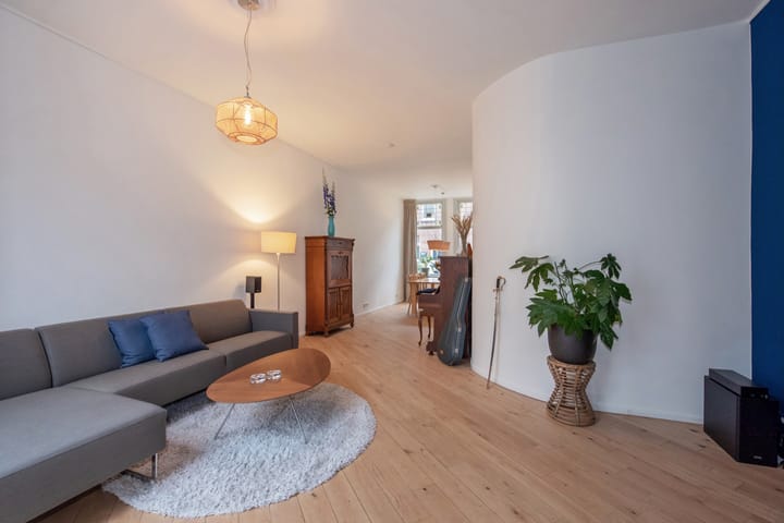 Photo 14 of Cornelis Trompstraat 2