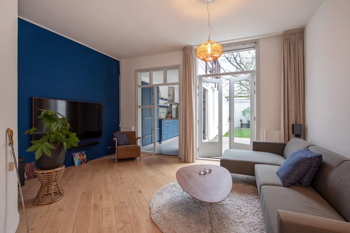 Photo 15 of Cornelis Trompstraat 2