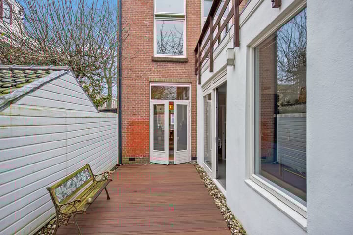 Photo 30 of Cornelis Trompstraat 2