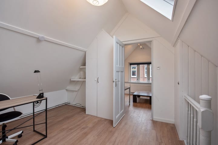 Photo 38 of Cornelis Trompstraat 2