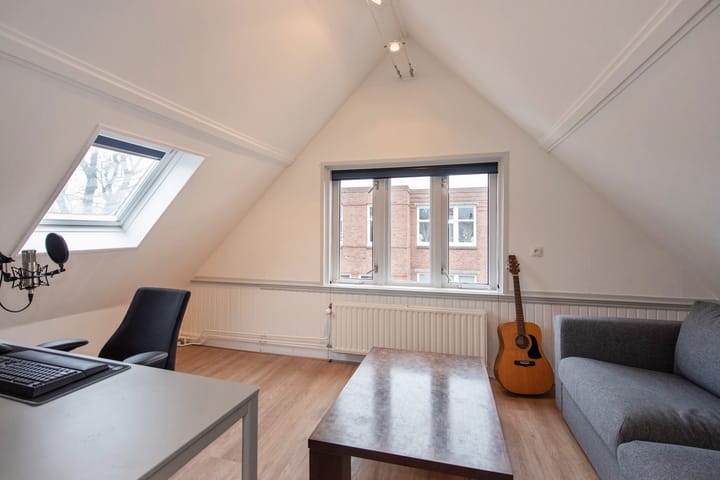 Photo 41 of Cornelis Trompstraat 2