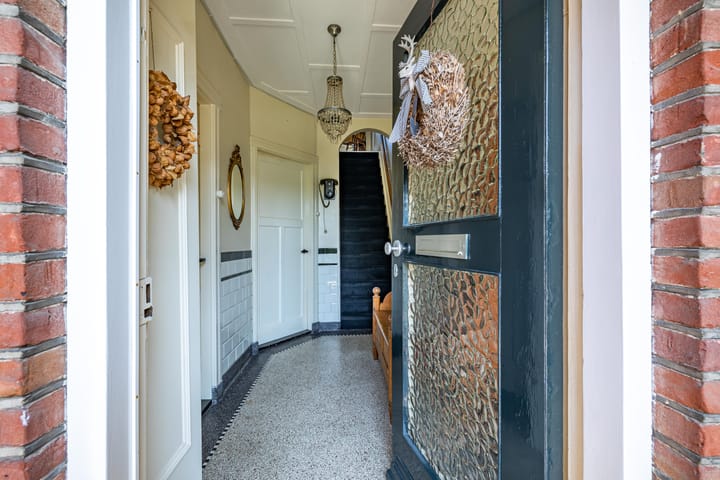 Photo 5 of Rozenstraat 8