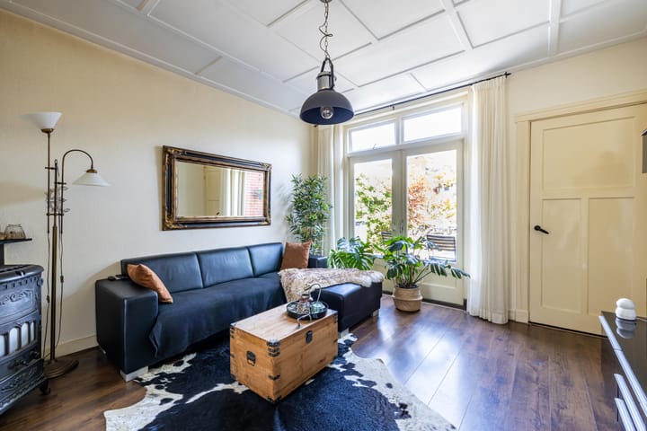 Photo 10 of Rozenstraat 8