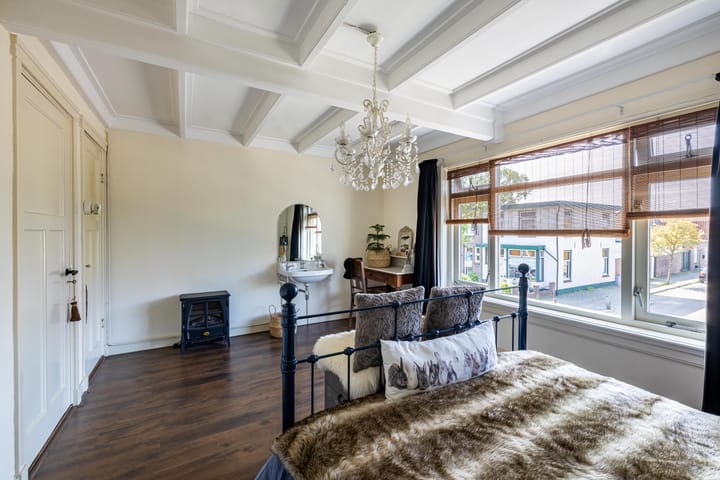 Photo 23 of Rozenstraat 8