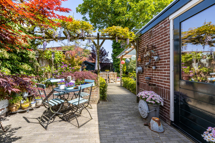 Photo 27 of Rozenstraat 8