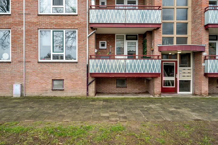 Foto 2 van Staringstraat 2