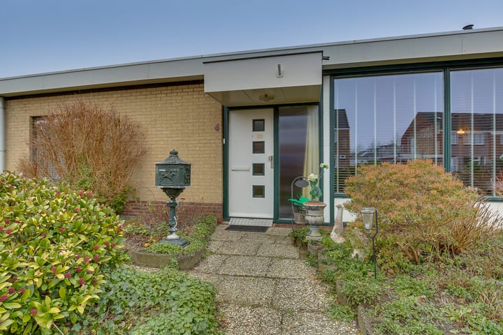 Foto 4 van Van Lentestraat 4