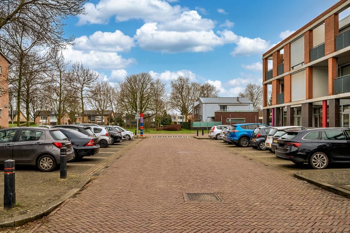 Foto 19 van Staringstraat 2