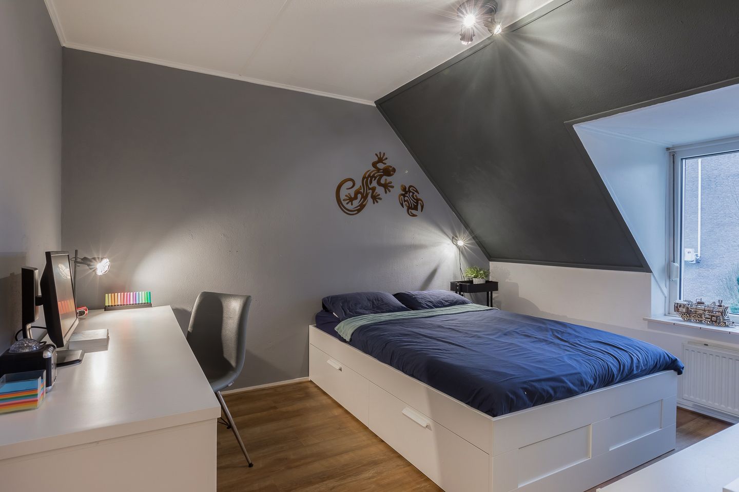 Foto 14 van Drs. Hein Mandosplaats 20