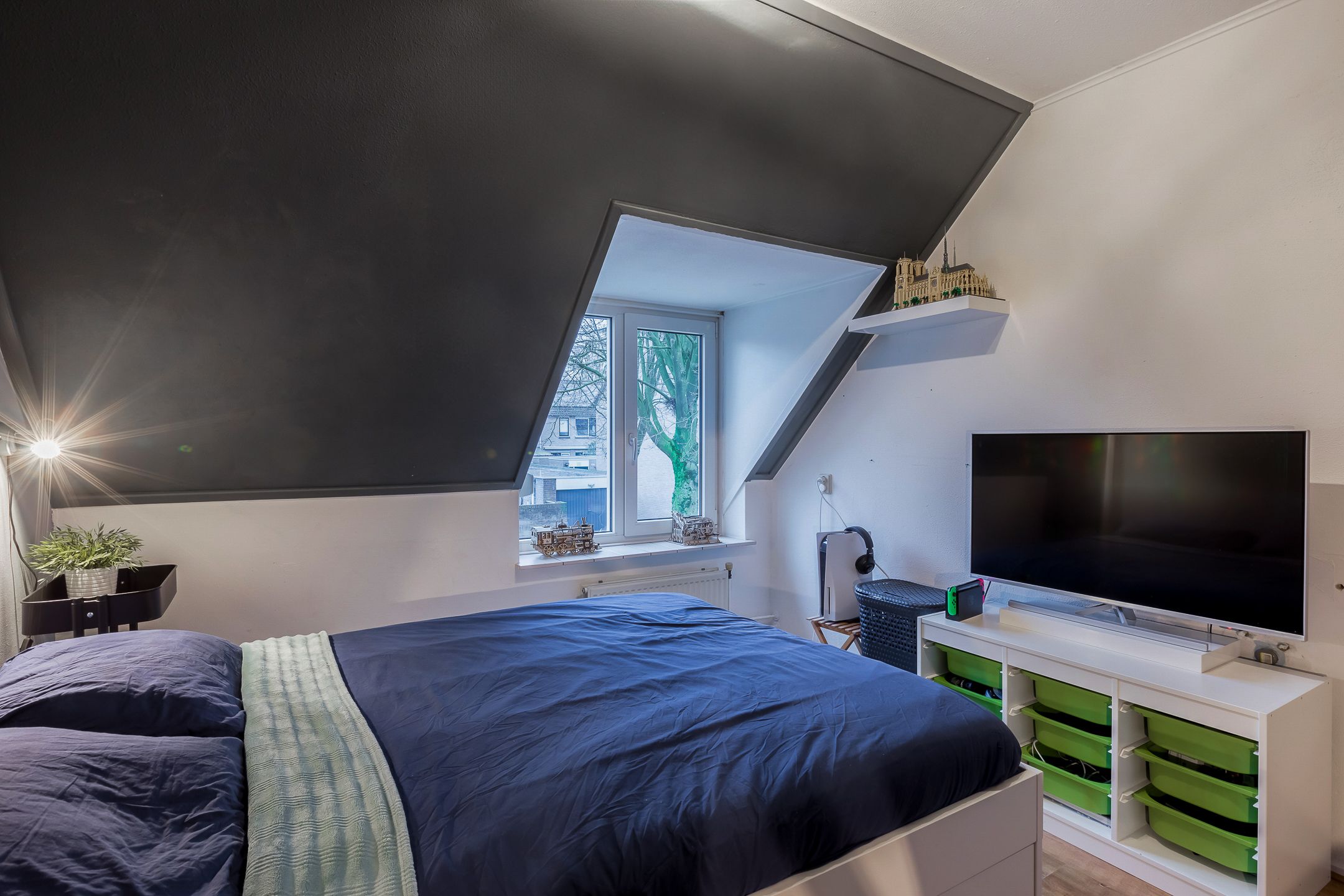 Foto 15 van Drs. Hein Mandosplaats 20