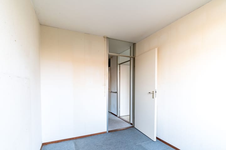 Photo 19 of Rossinistraat 17