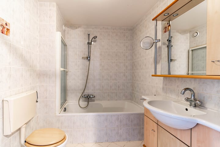 Photo 25 of Rossinistraat 17