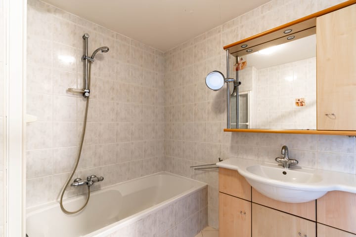 Photo 26 of Rossinistraat 17