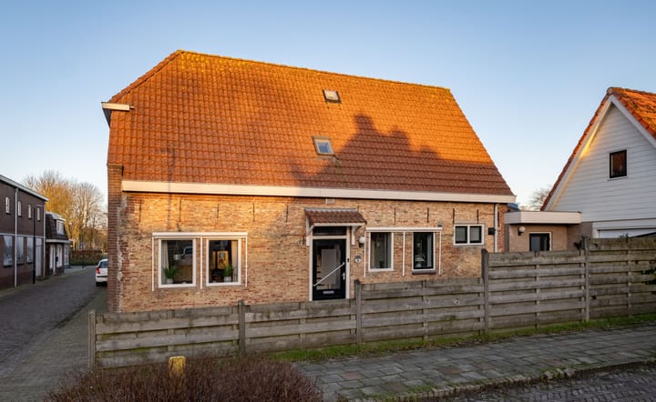 Photo 9 of Nije Buorren 16