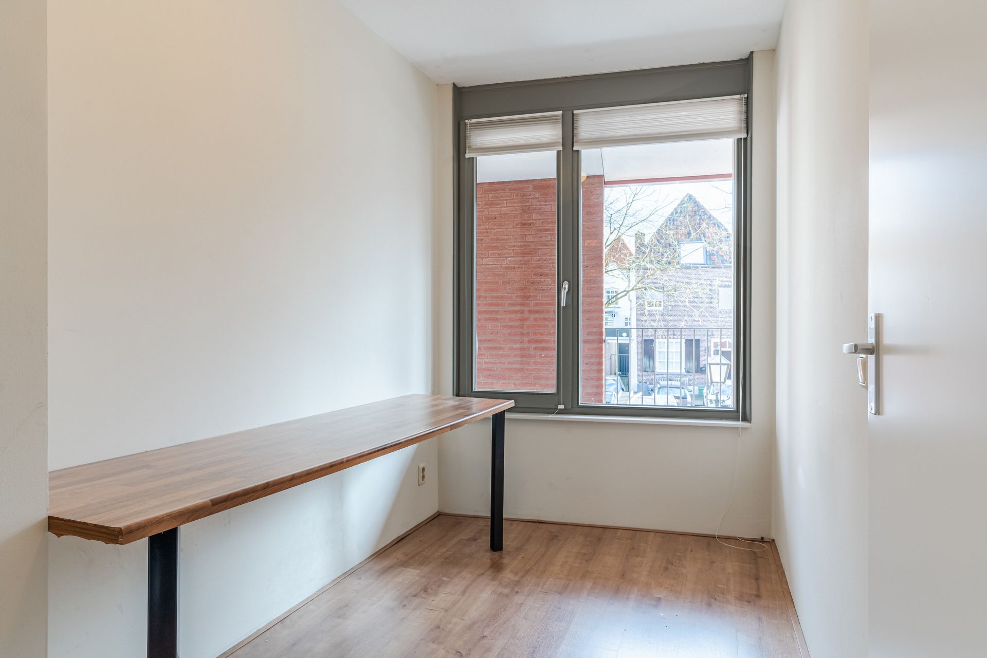 Foto 12 van Scheerestraat 9