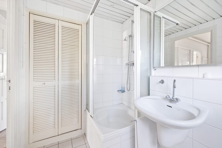 Photo 37 of Oosteinde 194