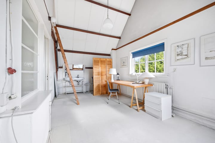 Photo 41 of Oosteinde 194