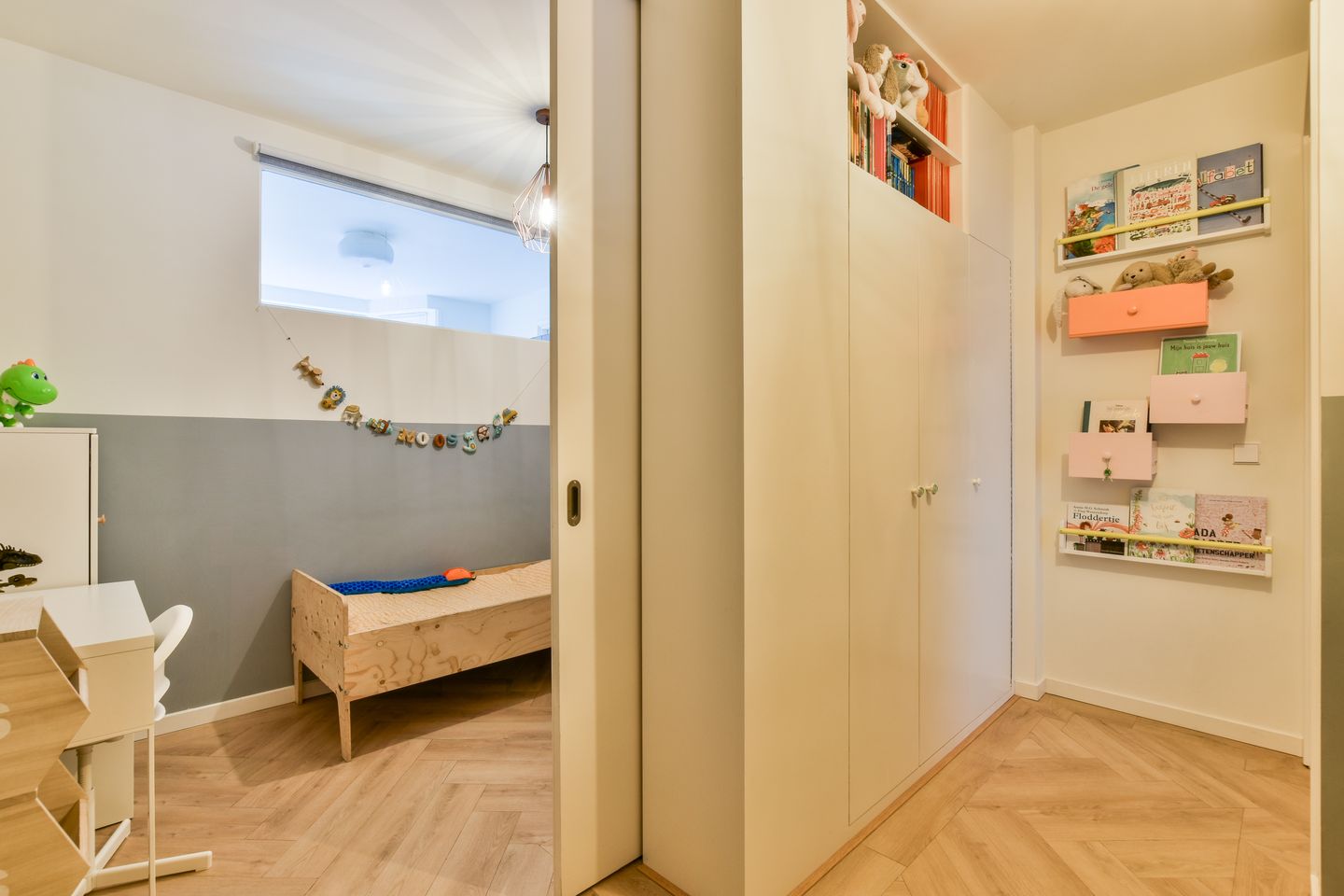 Foto 20 van Van Walbeeckstraat 91-H