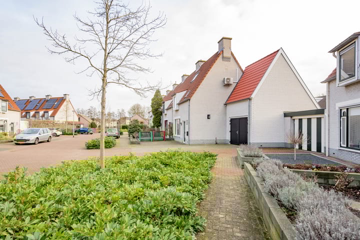 Foto 32 van Klaas Visscherstraat 13