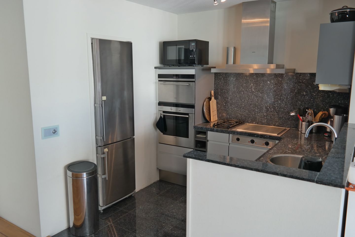 Foto 10 van Raamstraat 20