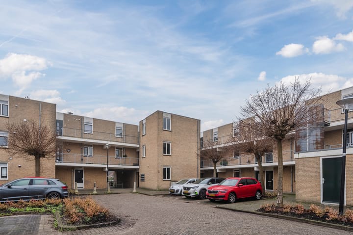 Foto 4 van Spinel 22