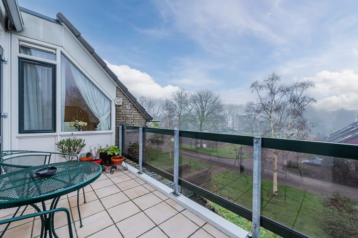 Foto 26 van Spinel 22