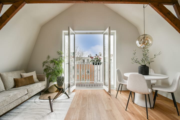 Foto 3 van Wagenaarstraat 10-4