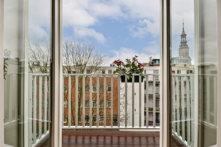 Foto 4 van Wagenaarstraat 10-4