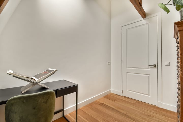 Foto 21 van Wagenaarstraat 10-4