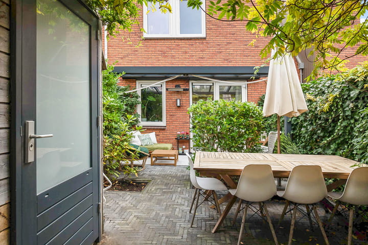 Foto 38 van Narvastraat 12