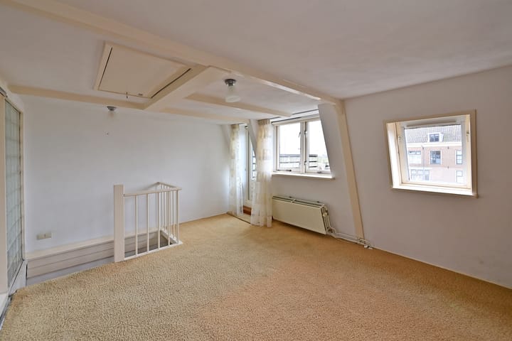 Photo 14 of Noordereinde 257