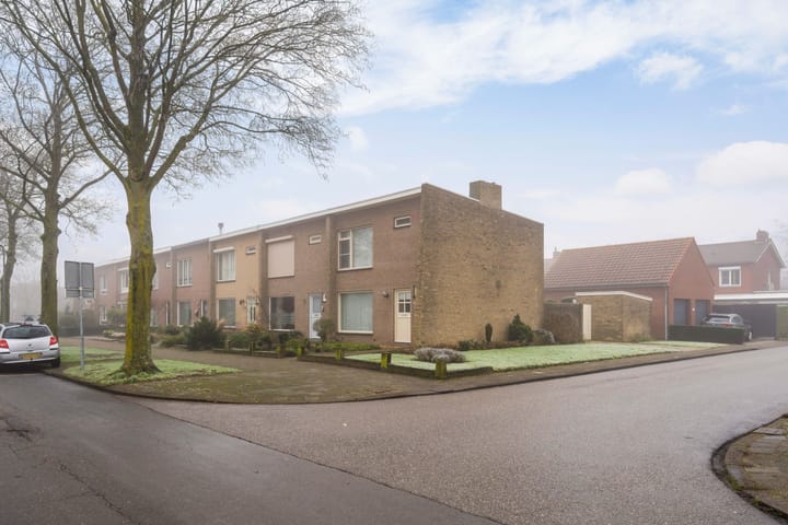 Foto 33 van Herenstraat 300