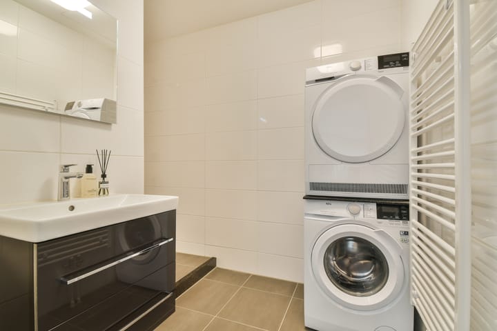 Foto 19 van Van Vollenhovenstraat 3-809