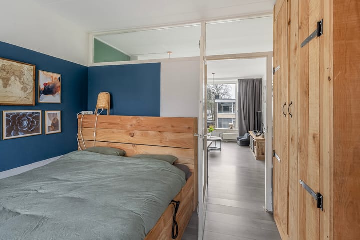 Foto 15 van René van Chalônstraat 5