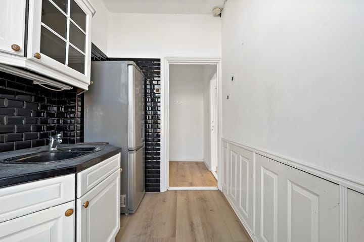 Photo 18 of Loosduinseweg 997-A