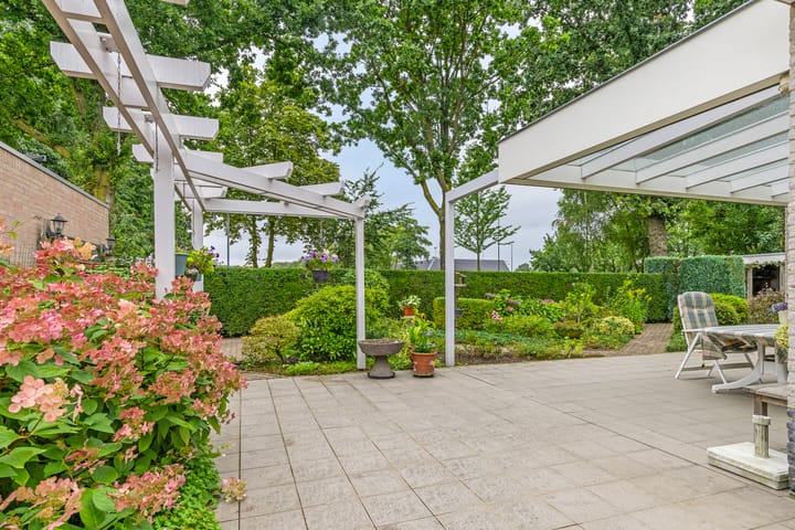 Foto 41 van Witbolgrasbeemd 40