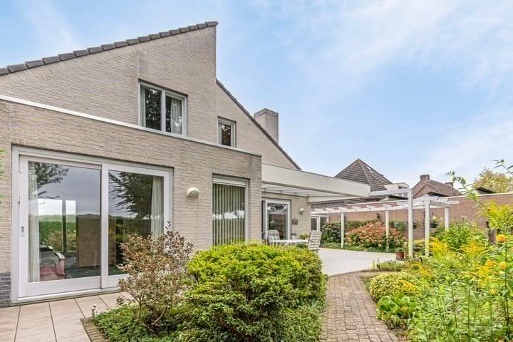 Foto 44 van Witbolgrasbeemd 40