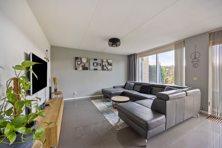 Foto 7 van Adrianus van Waertweg 22