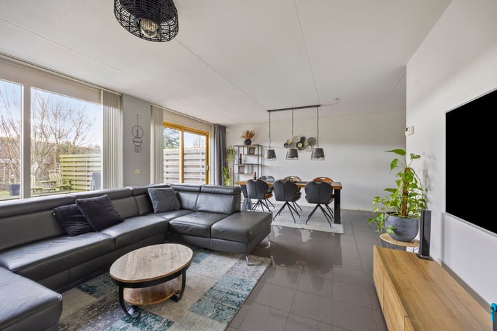 Foto 9 van Adrianus van Waertweg 22