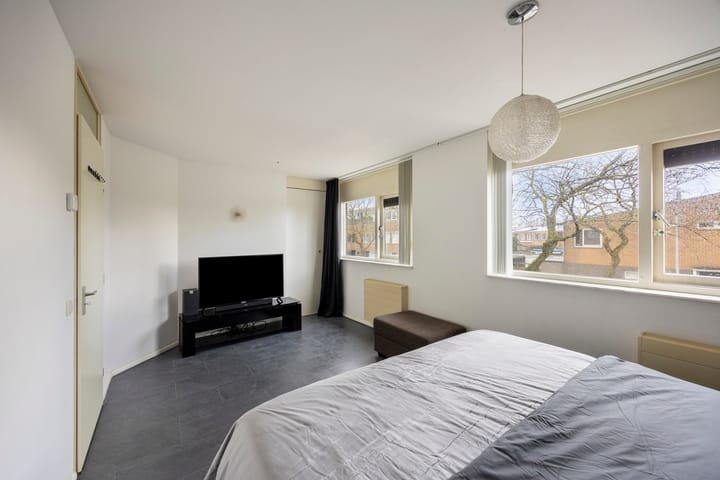 Foto 25 van Adrianus van Waertweg 22