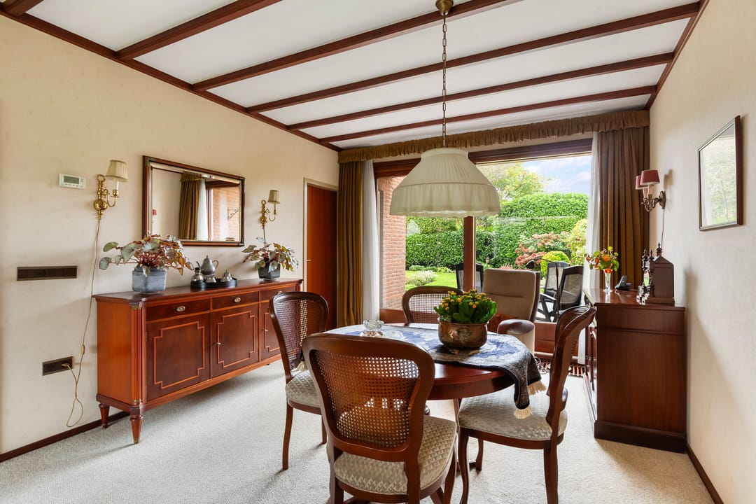 Foto 13 van van Weesstraat 9