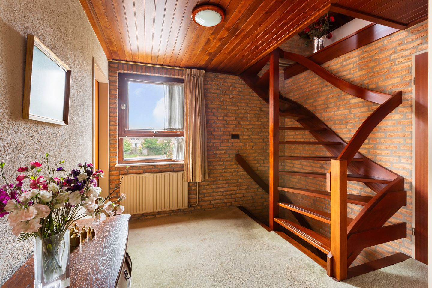 Foto 19 van van Weesstraat 9