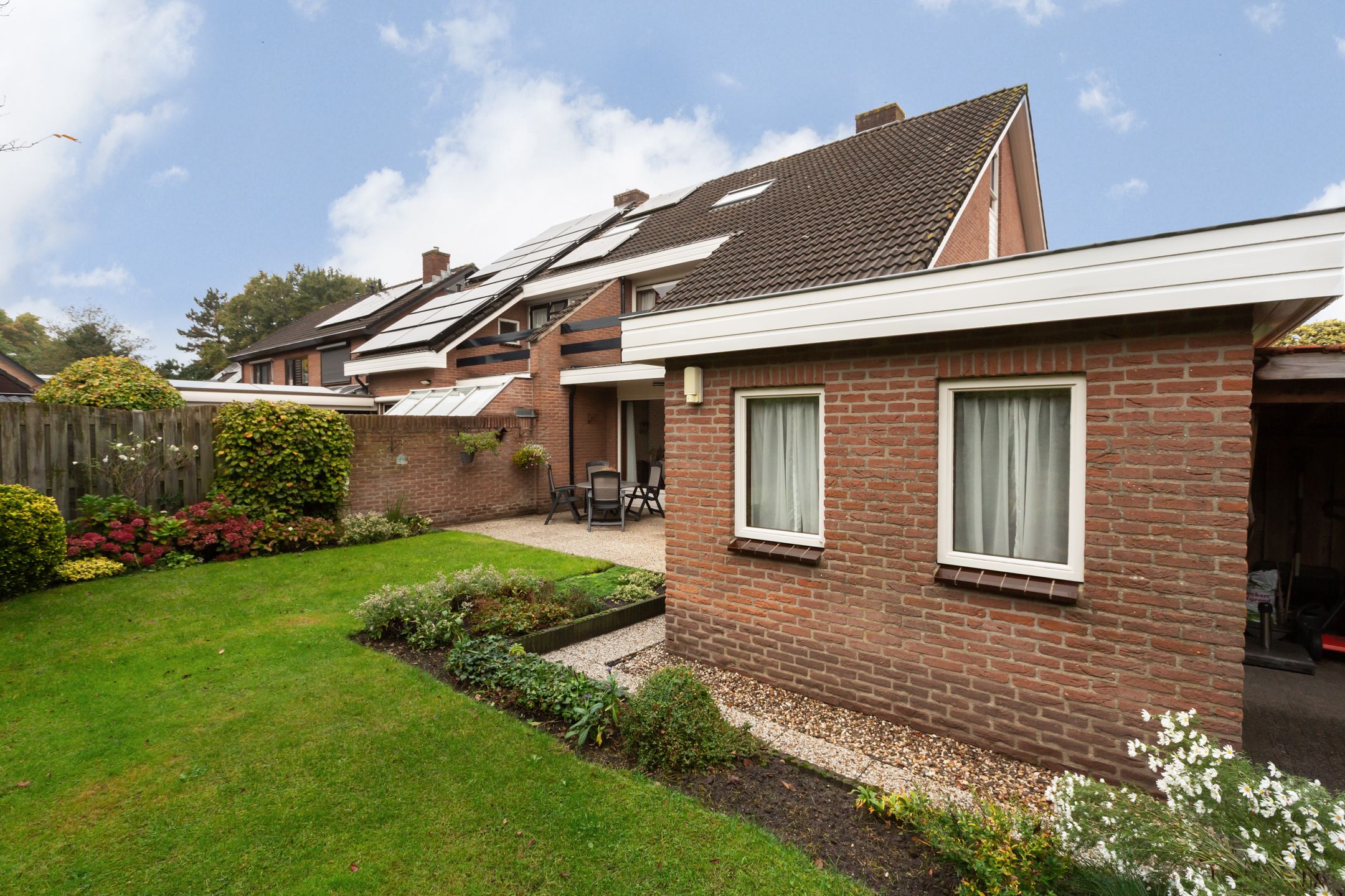 Foto 33 van van Weesstraat 9