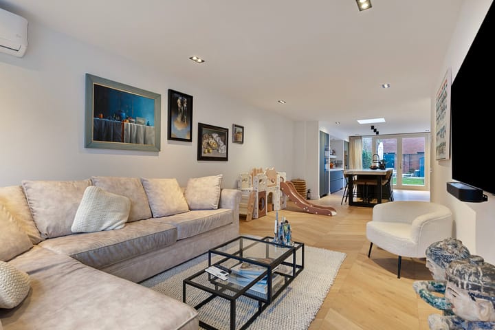 Foto 13 van Leenderweg 309