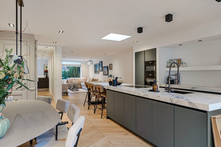 Foto 16 van Leenderweg 309