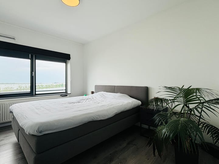 Foto 4 van Barkasstraat 47