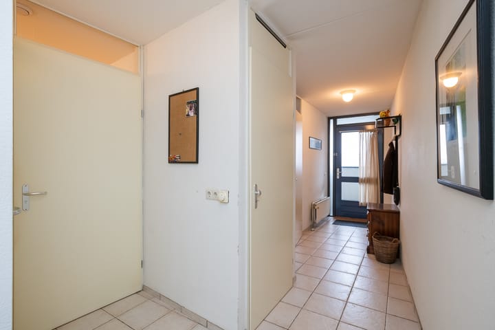 Photo 10 of Waddenring 173